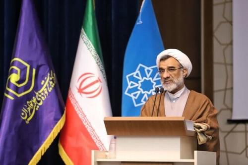 تاکید بر لزوم اجرای اسناد دانشگاه اسلامی و نقشه جامع علمی کشور در دانشگاه ها