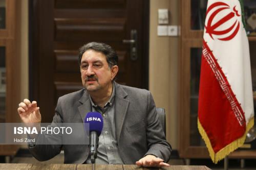 مدیریت جدید جو آرامش و دوستی را در دانشگاه حفظ کند