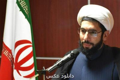 کوشش برای حل مسائل و معضلات و تبیین عالمانه و متناسب با محیط دانشگاهی