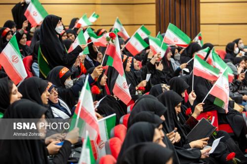 دانشجویان شاهد و ایثارگر پیگیر احقاق حقوق خود باشند