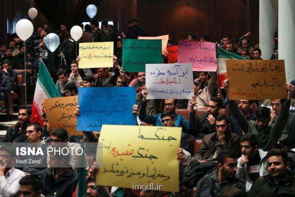 مطالبه گری مومنانه در دستور كار دانشجویان انقلابی باشد